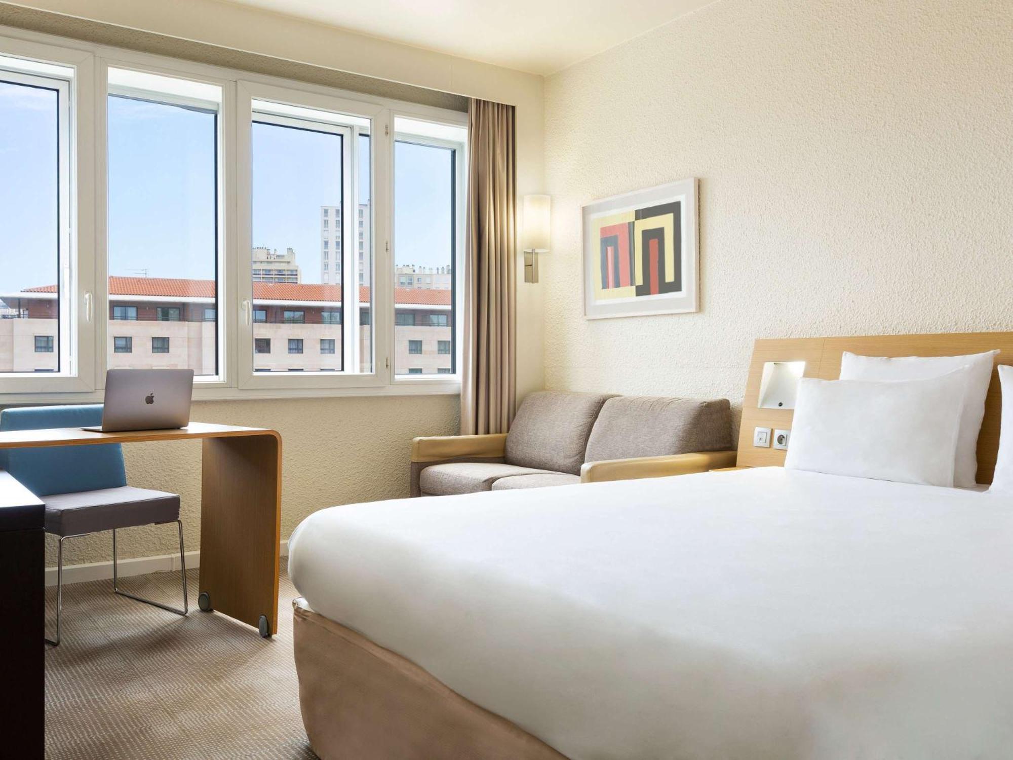 Novotel Marseille Vieux Port Exterior photo